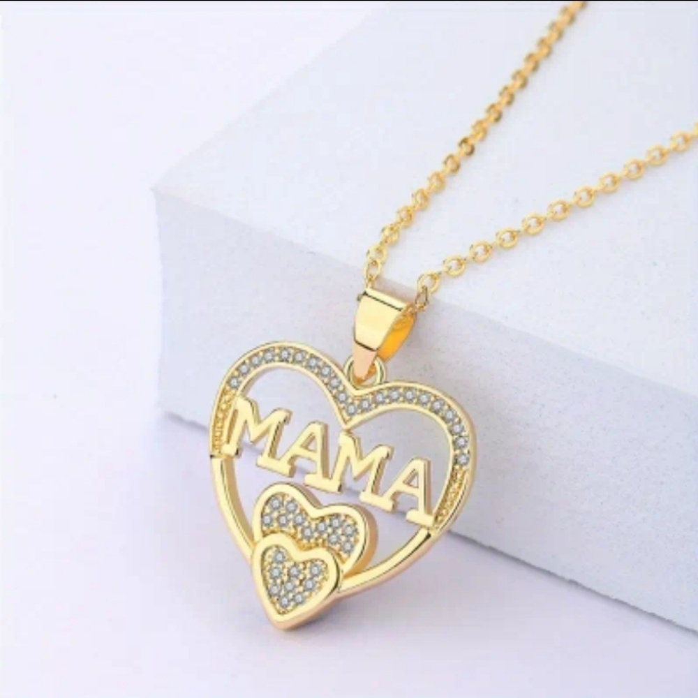 Elegant Gold Tone Heart 'Mama' Pendant Necklace W/Faux Diamonds. NEW!